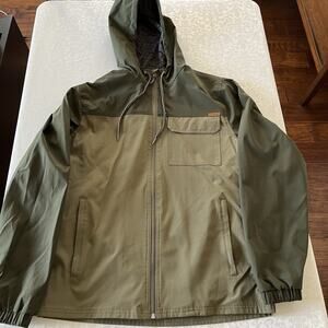 Voyager Men's Outdoors Lightweight Jacket w/ hood Size Medium Water Resistant